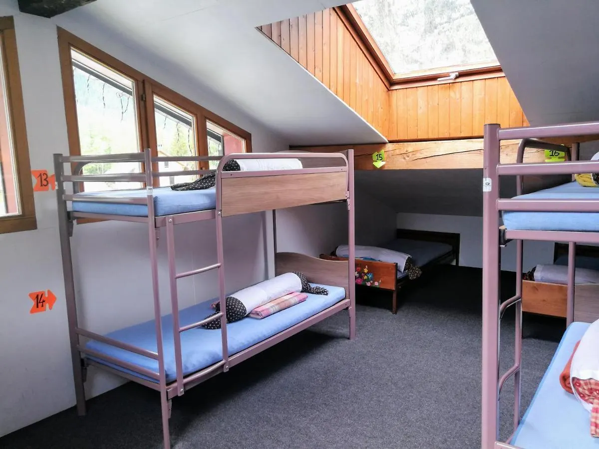 Le Chamoniard Volant Hostel Chamonix