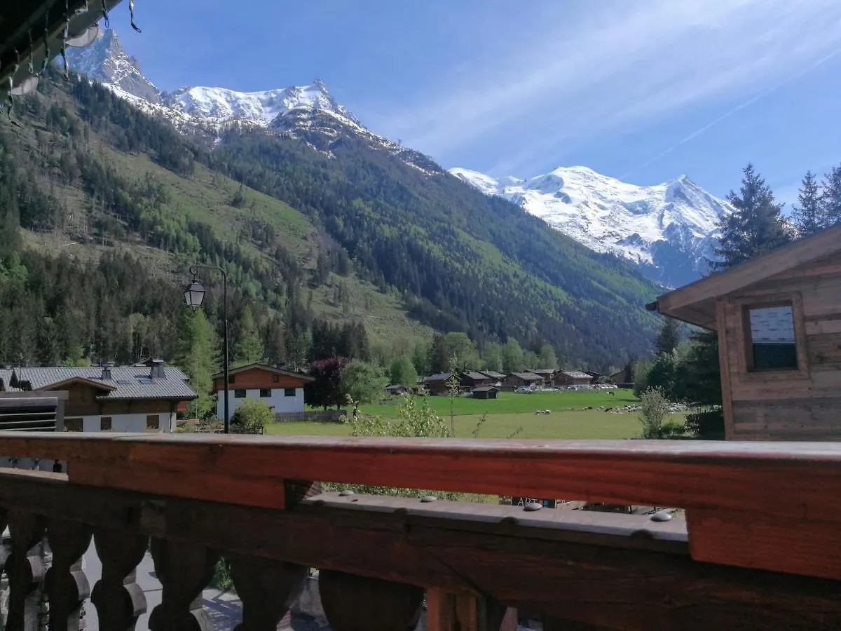 הוסטל שאמוני Le Chamoniard Volant 0*,